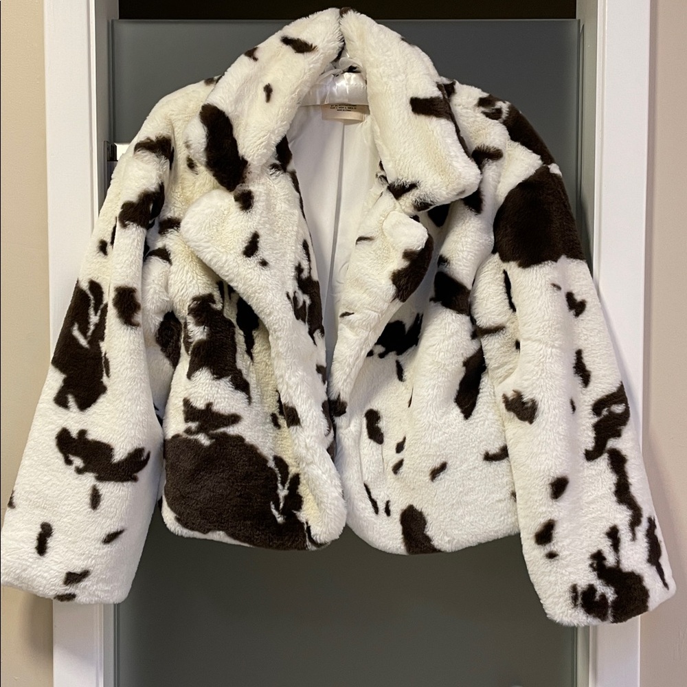 Ashley Women's Cow Print Faux Fur Jacket like new